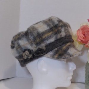 Lafenice Wool Blend Hat, Made in Italy. Plaid with Flower Motif.